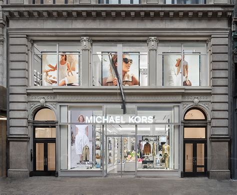 michael kors milano corso vittorio emanuele|Michael Kors at Corso Vittorio Emanuele II 2 in Milan, MI.